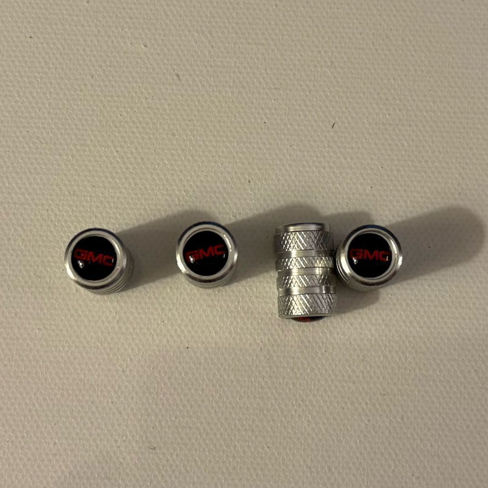 GMC Valve Stem Caps in Silver Set of 4 NWT